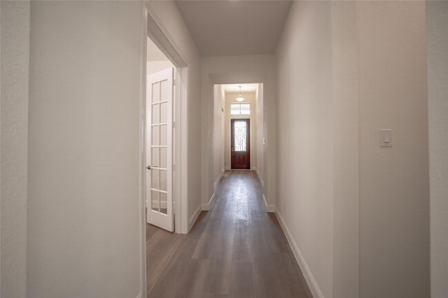 15219 Armadillo Lookout Trail