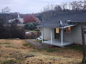 205 N Morgan St in Friendsville, TN - Building Photo - Building Photo