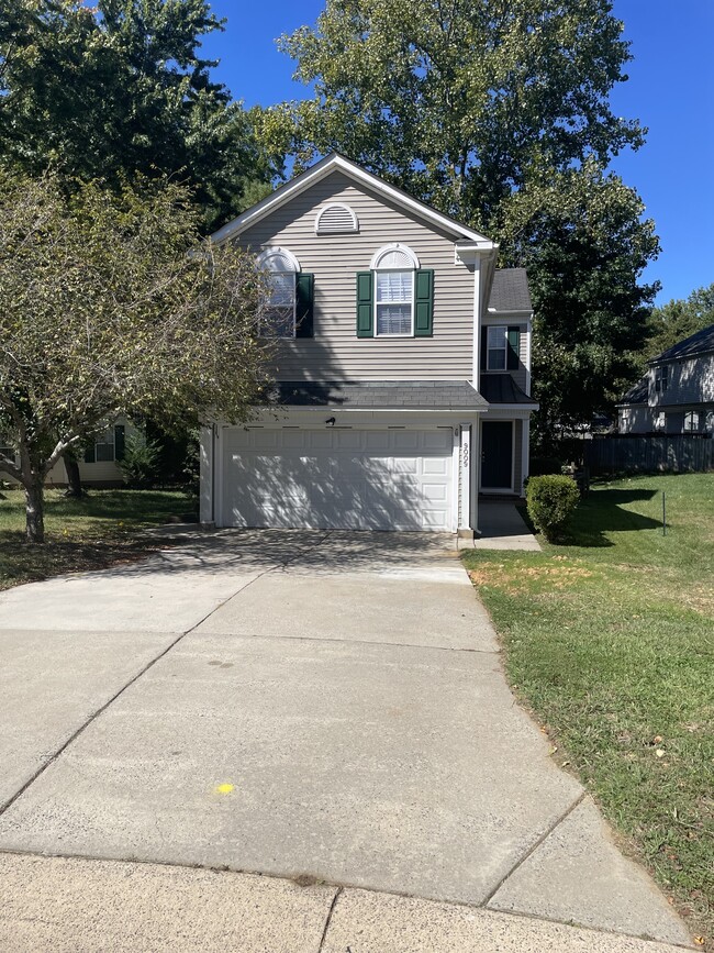 9009 Shenington Pl in Charlotte, NC - Building Photo - Building Photo