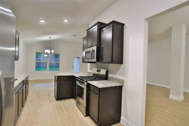 property at 300 Terra Vis Cir