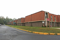 Las Casitas Apartments in Jeffersonville, IN - Building Photo - Building Photo