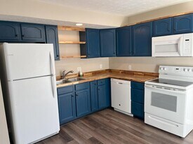 1233 Vincennes St in New Albany, IN - Building Photo