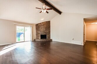 6217 Cool Springs Dr in Arlington, TX - Building Photo - Building Photo