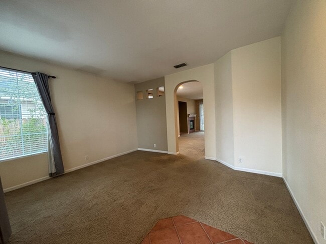 5038 Jurgenson Way in Elk Grove, CA - Building Photo - Building Photo