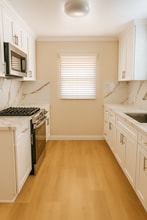 2147 W 104th St in Los Angeles, CA - Building Photo - Building Photo