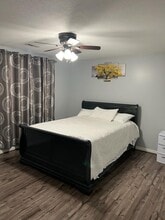 2209 Bateley St in St. Joseph, MO - Foto de edificio - Building Photo