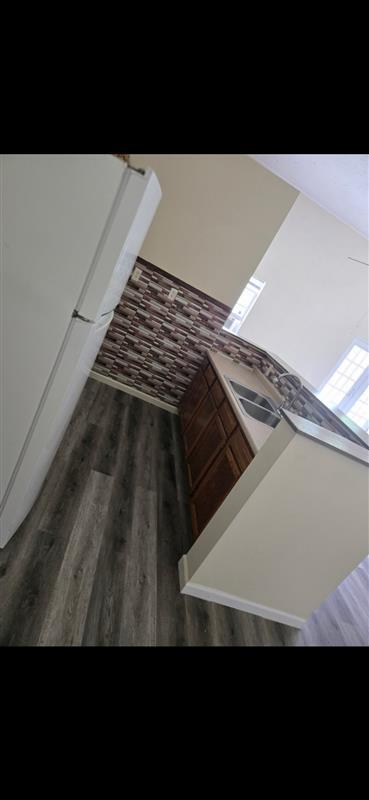 10069 E Coldwater Rd, Unit 04 in Davison, MI - Building Photo - Building Photo
