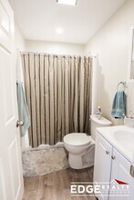 34 Justin Rd, Unit 2 in Boston, MA - Foto de edificio - Building Photo