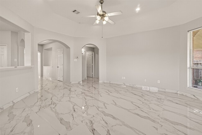 property at 71 N Forrest Ave