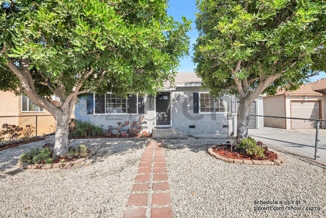 property at 2460 Citrus View Ave