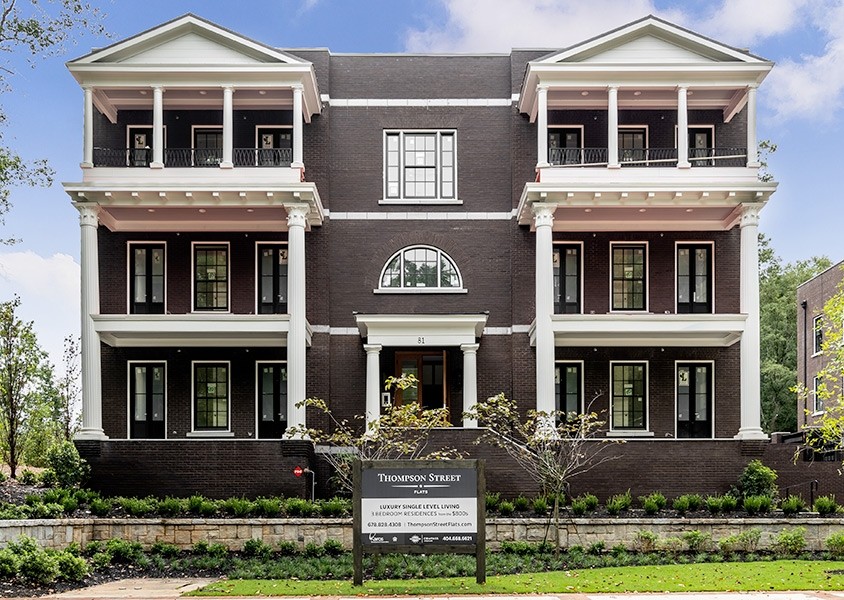 Thompson Street Flats in Alpharetta, GA - Foto de edificio