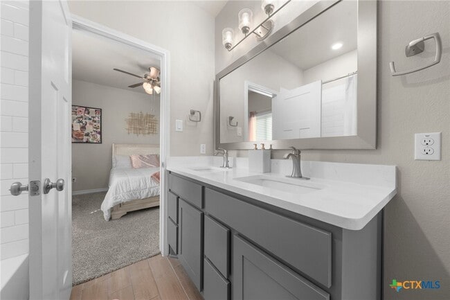 property at 1820 Meadow Crest