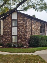 29936 Utica Rd, Unit 37 in Roseville, MI - Building Photo