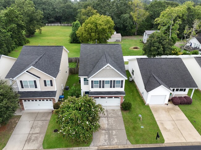 property at 124 Harvest Glen Ln