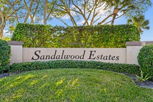 419 4th Ct in Palm Beach Gardens, FL - Building Photo