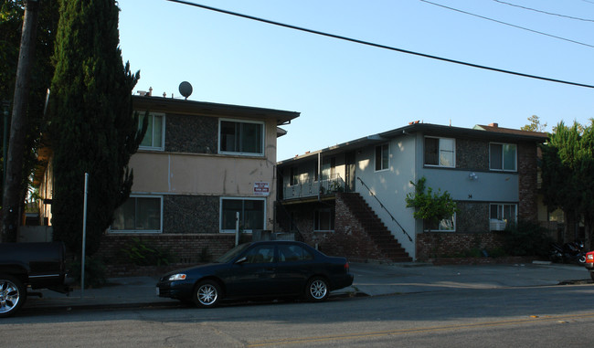 34-36 Willow in San Jose, CA - Foto de edificio - Building Photo