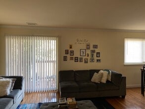 5707 Adleigh Ave, Unit 10 in Baltimore, MD - Building Photo - Building Photo