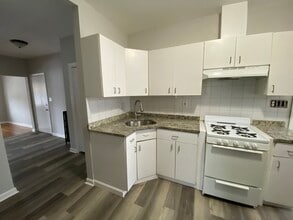25 Business St, Unit 1 in Boston, MA - Foto de edificio - Building Photo
