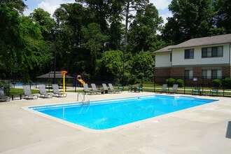 Cross Creek in Columbus, GA - Foto de edificio - Building Photo