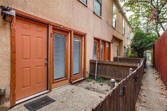 5114 Bryan St in Dallas, TX - Building Photo - Building Photo