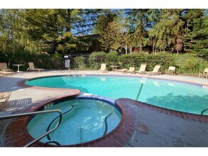 311 Bean Creek Rd in Scotts Valley, CA - Building Photo - Building Photo
