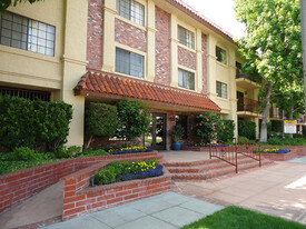 265 West Tujunga Apartments