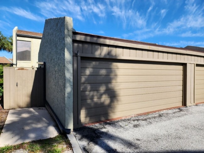 2500 21st St NW in Winter Haven, FL - Building Photo - Building Photo