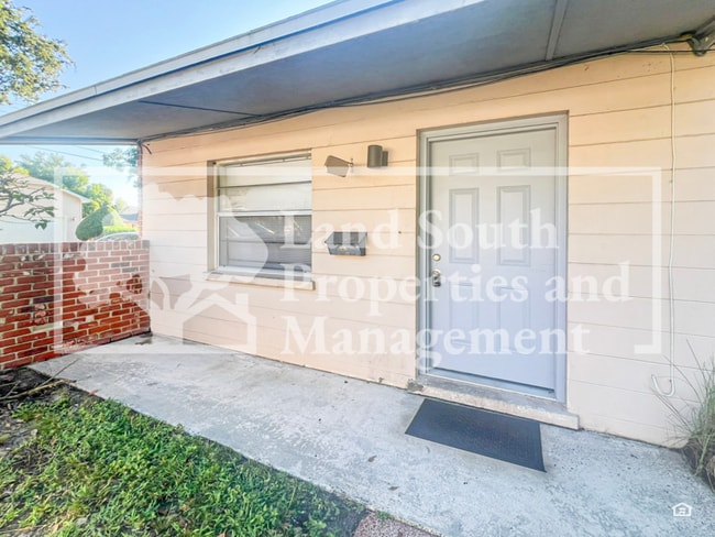 property at 931 Lexington St