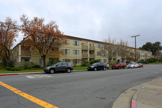 San Mateo Rotary Haciendas in San Mateo, CA - Building Photo - Building Photo