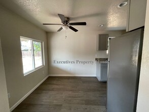 185 South S Street in Merced, CA - Foto de edificio - Building Photo