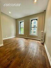 340 E 80th St in New York, NY - Building Photo - Building Photo