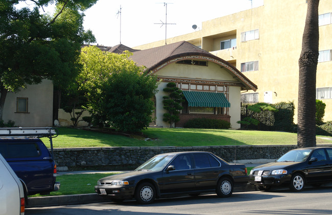 160 S Occidental Blvd in Los Angeles, CA - Building Photo - Building Photo