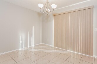 410 Brantley St SE in Palm Bay, FL - Building Photo - Building Photo