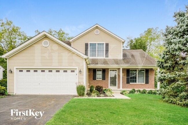 property at 7821 Edgewater Ct