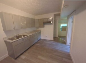 7345 Linda Dr in Jacksonville, FL - Building Photo - Building Photo