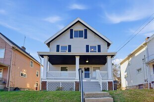 3317 Bevis Ave in Cincinnati, OH - Building Photo