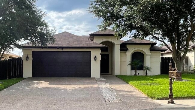 property at 1502 Summit Dr