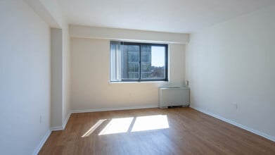 Emerson Place in Boston, MA - Building Photo - Building Photo
