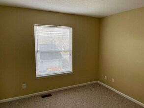 1293 N Main St in Hendersonville, NC - Building Photo - Building Photo