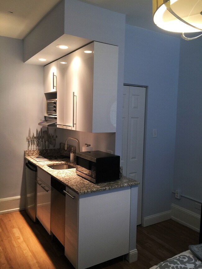 property at 1324 Locust St