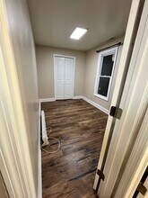 1809 Van Vranken Ave, Unit Front unit in Schenectady, NY - Building Photo - Building Photo