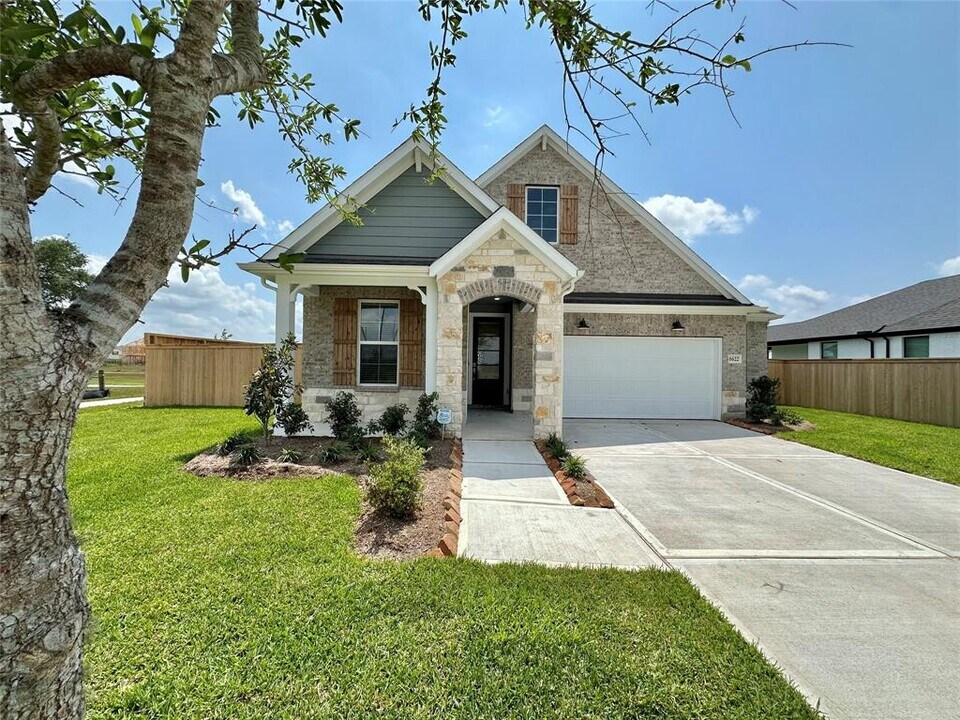 6622 Canary Knl Ct in Richmond, TX - Foto de edificio