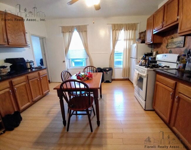 79 N Margin St, Unit 3