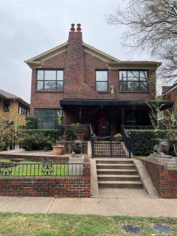 property at 826 Blaylock Dr