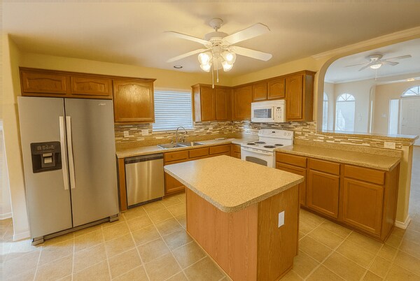 11034 Arabian Palm in San Antonio, TX - Building Photo - Building Photo