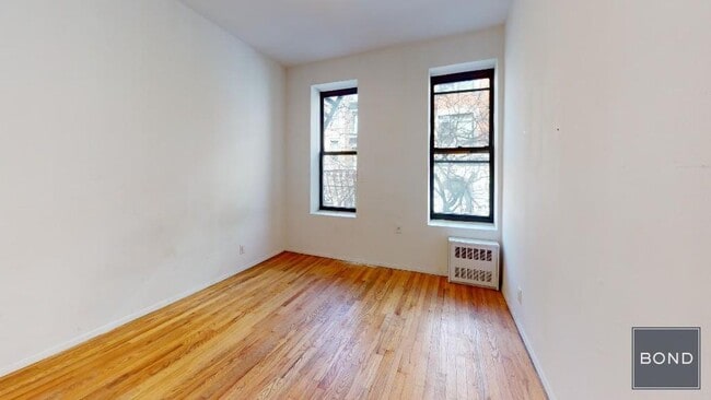324 E 91st St in New York, NY - Building Photo - Building Photo