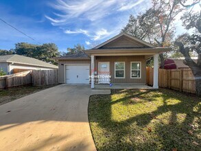 2042 Americus Ave in Pensacola, FL - Building Photo - Building Photo