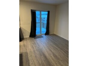 1112 Natalie Ave in Montrose, MN - Building Photo - Building Photo