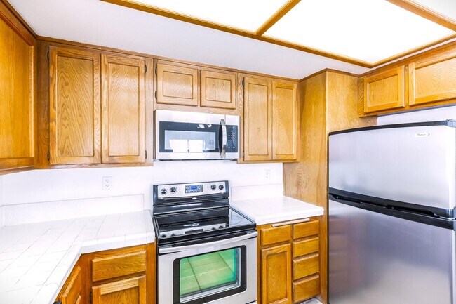 45324 Driftwood Dr in Palm Desert, CA - Building Photo - Building Photo