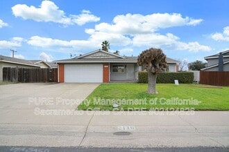 2140 W La Loma Dr in Rancho Cordova, CA - Building Photo - Building Photo
